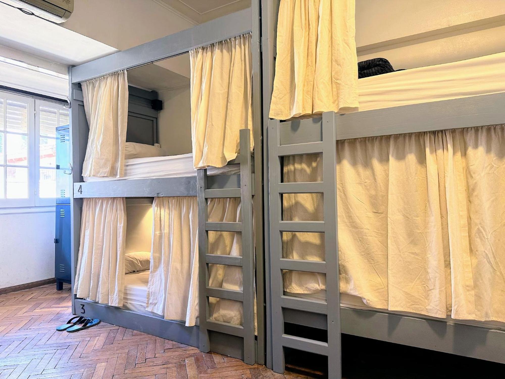 Gorilla Hostel Мендоса Екстер'єр фото